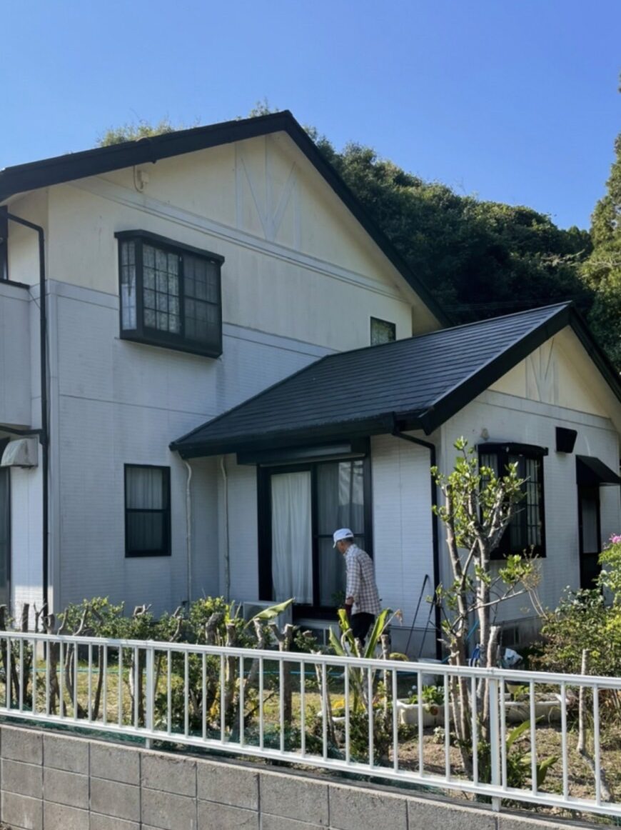 薩摩川内市湯田町にて屋根・外壁塗装の施工前写真