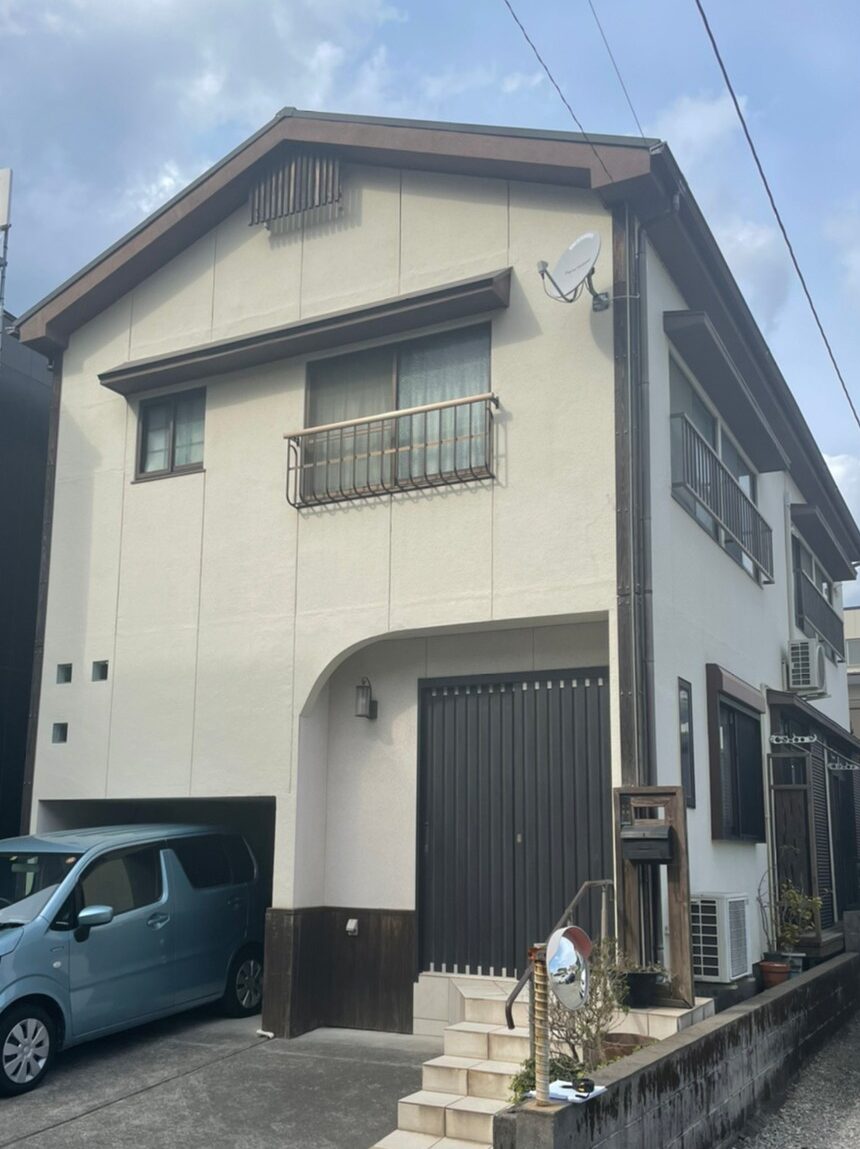 鹿児島市武町にて屋根・外壁塗装の施工前写真